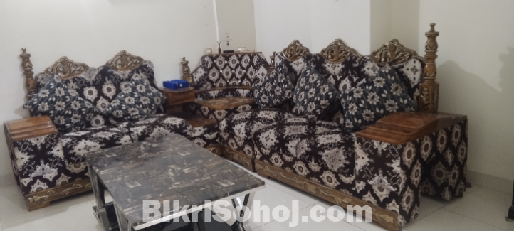 সেগুন কাঠের সোফা